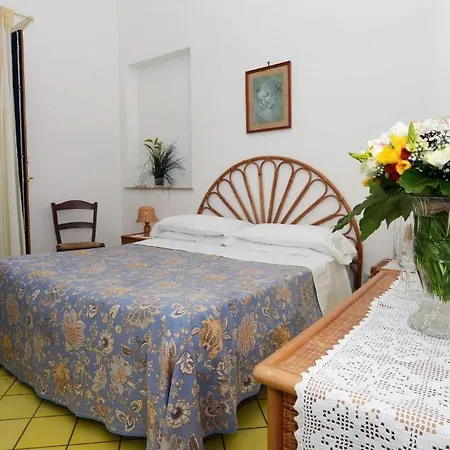 Maria Antonietta Gæstehus Positano